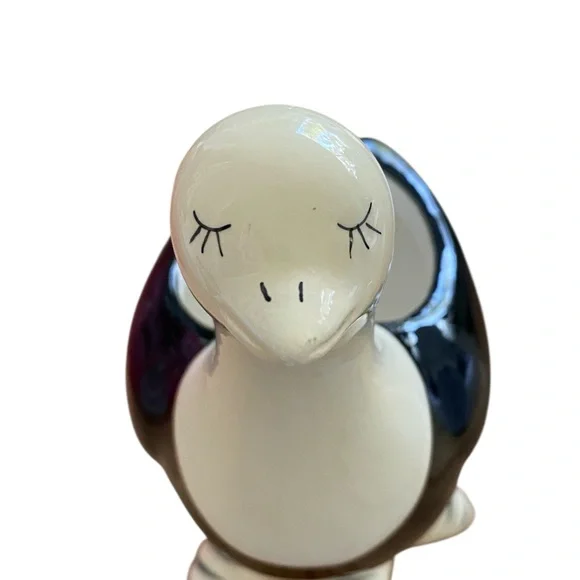 Ceramic Ostrich Planter in Cream and Black - Picture 5 of 8